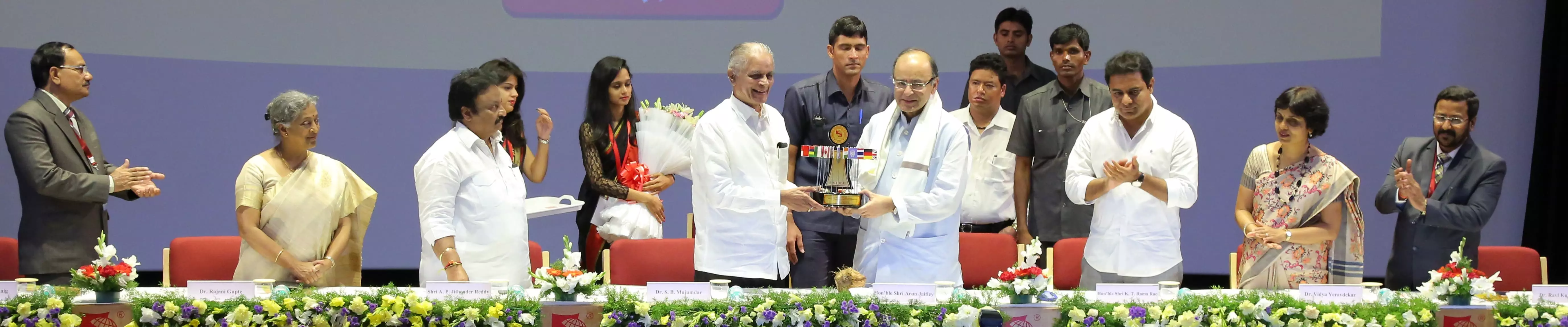 SIBM Chancellor, S B Mujumdar Felicitated  Hon. Minister Mr. Arun Jaitely at SIBM Hyderabad