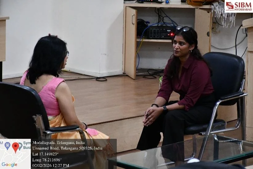 vanita_and_students_in_roleplay_activities