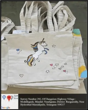 Bangles at the stall